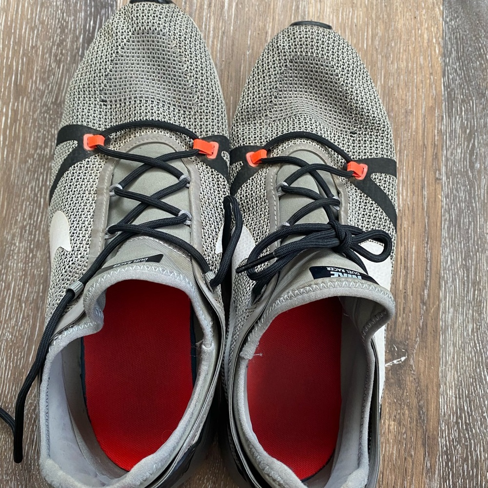 Nike Duel Racer athletic shoes